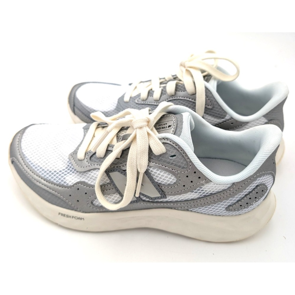 New Balance Fresh Foam Arishi V4 Tiralux Women's Size 8 Grey Running Shoes